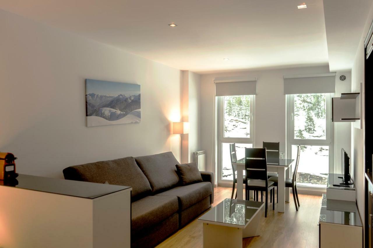 Luxury The Lodge Arinsal Ribasol Park Eksteriør billede