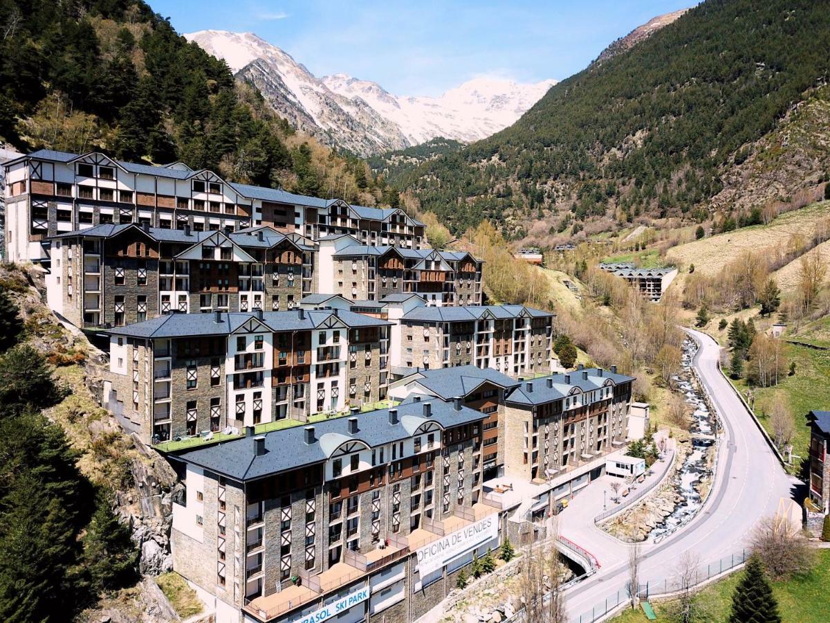 Luxury The Lodge Arinsal Ribasol Park Eksteriør billede