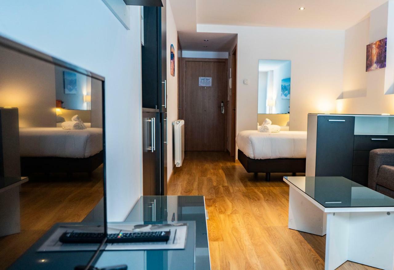 Luxury The Lodge Arinsal Ribasol Park Eksteriør billede